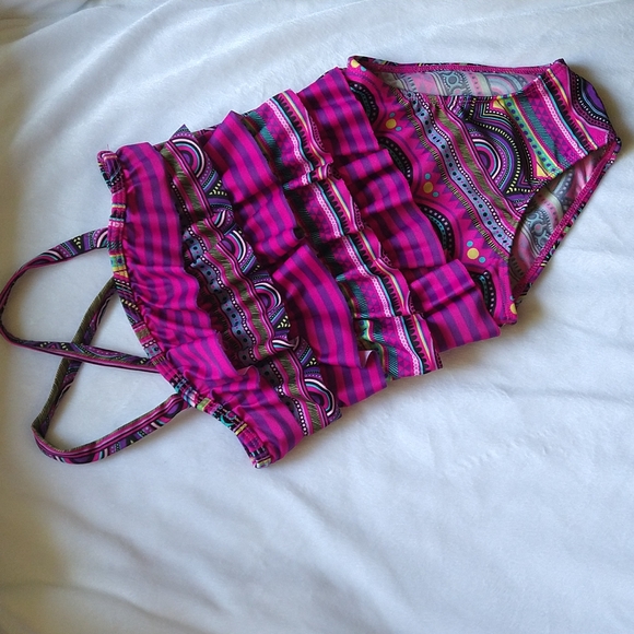 3T: MULTICOLOR SWIM SUIT. Cat & Jack - Picture 5 of 7